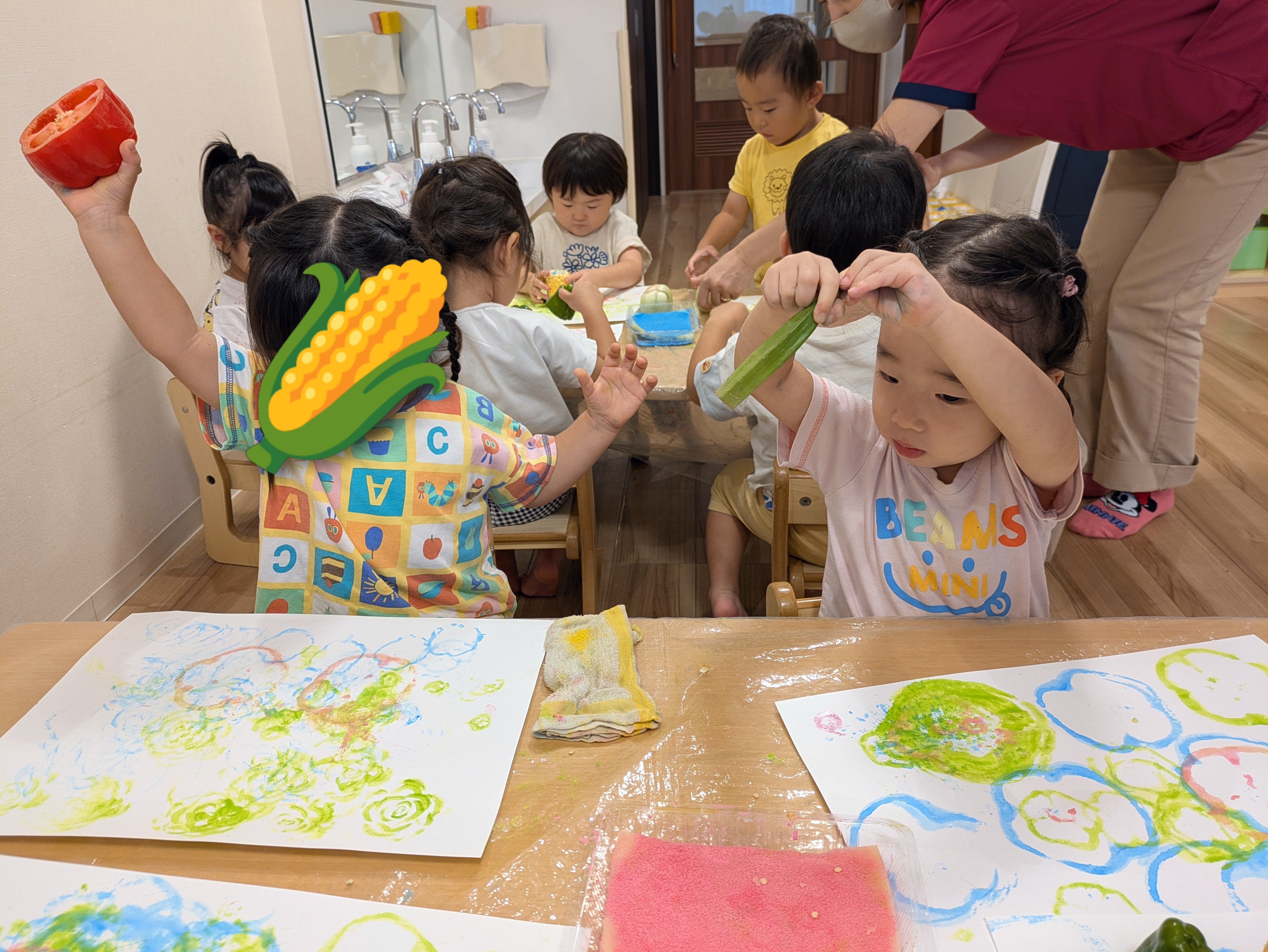 2歳児　夏野菜スタンプの食育