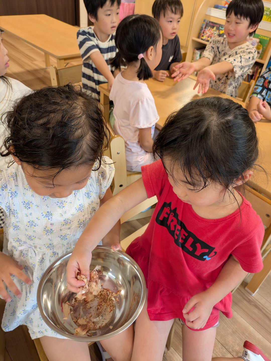 5歳児　だいち組　お出汁のおはなしの食育