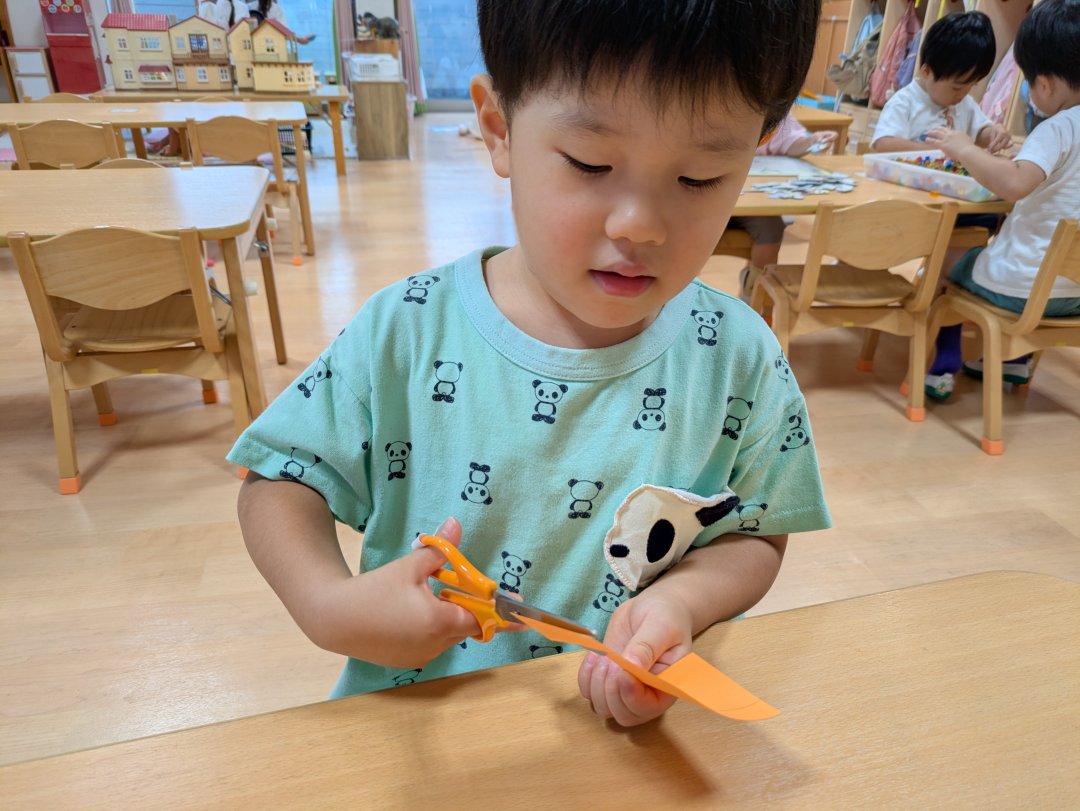 はさみにチャレンジ✂(ひなた組)