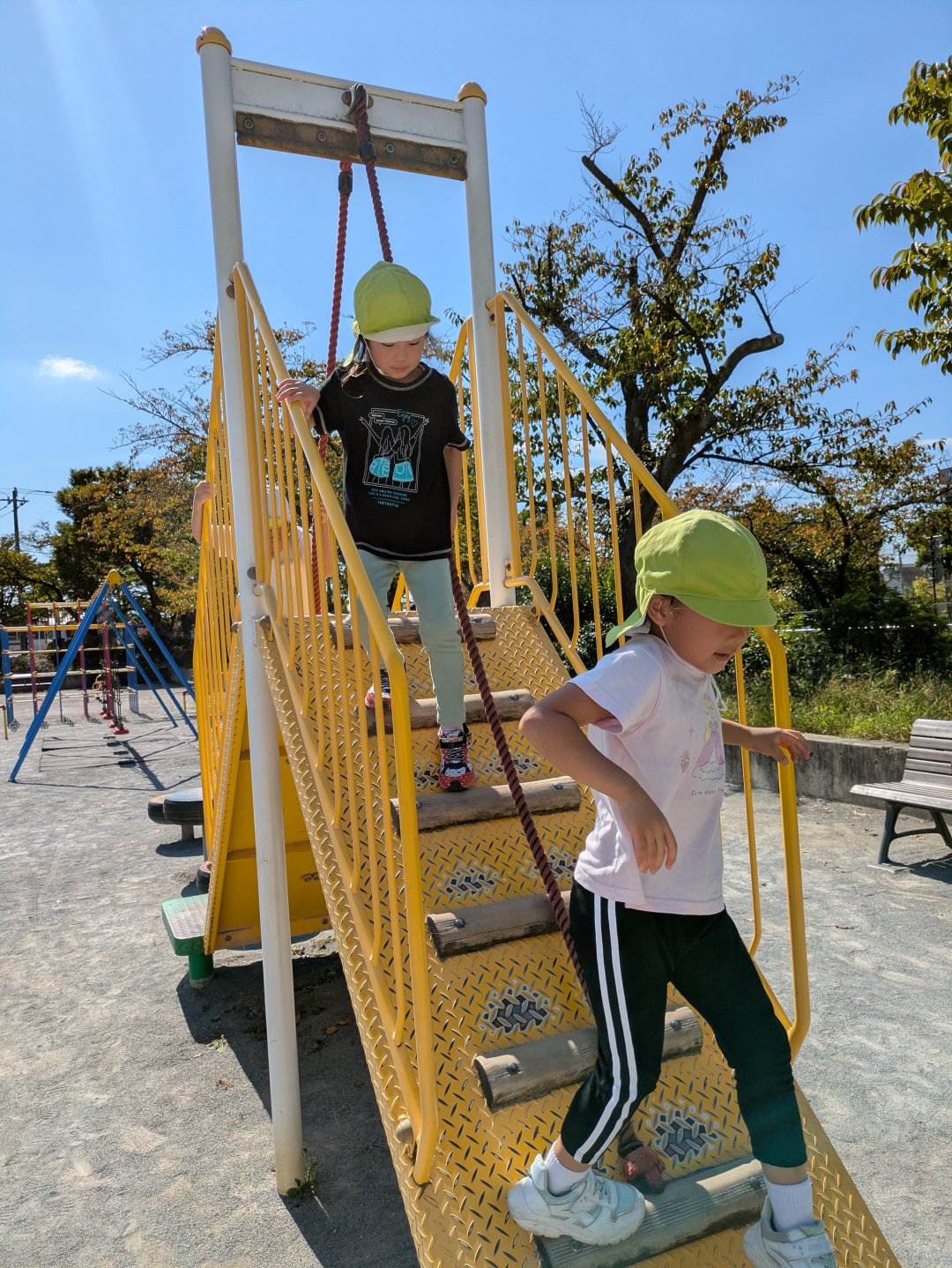 5歳児　だいち組の戸外活動☆