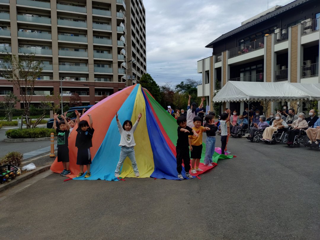 特養さん秋祭りに参加