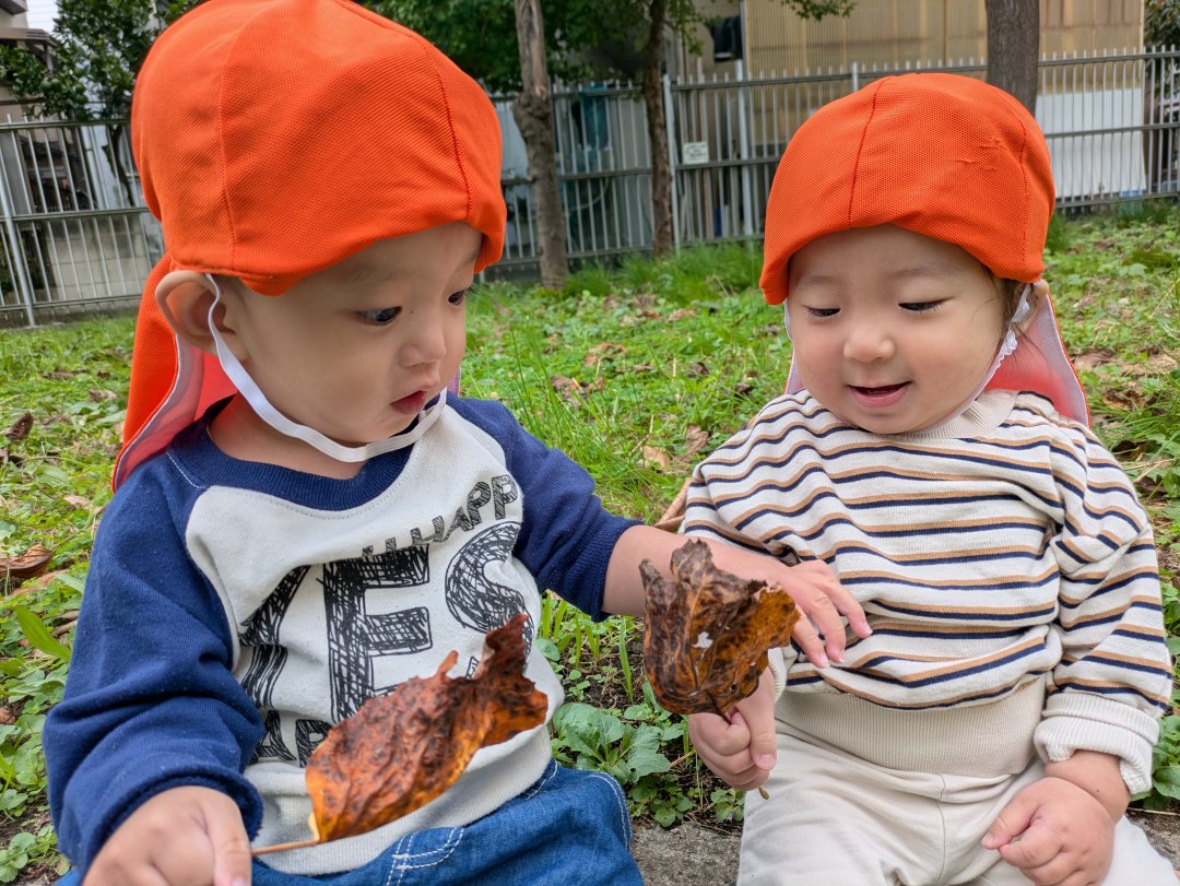 ０歳児　いぶき組　お散歩