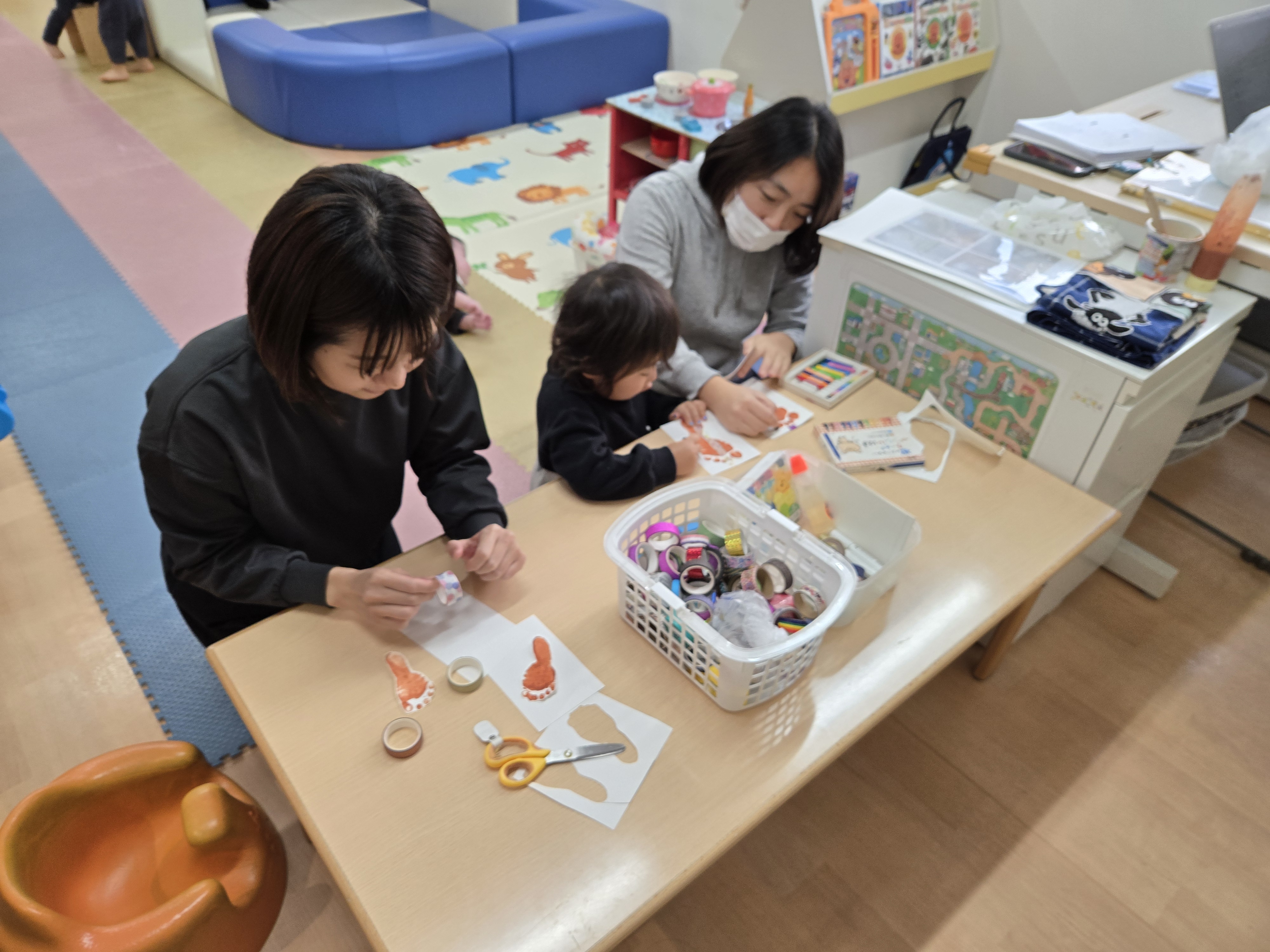 子育て広場　つどい「年賀状はがき制作」