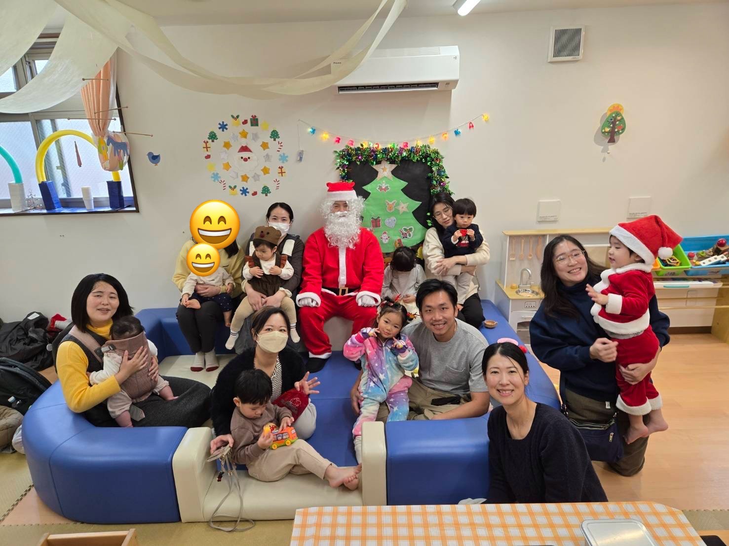 子育てひろば　つどい　「クリスマス会」